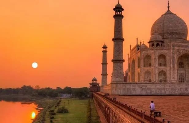 taj