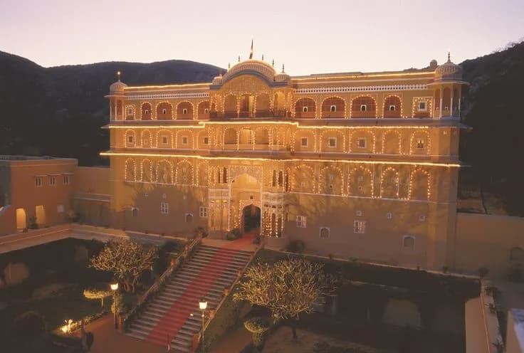 Give-Back Golden Triangle Tour | Experience My India image 4