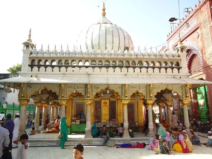 Sacred Delhi Golden Triangle | Experience My India 1